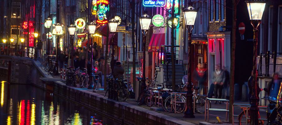 amsterdam coffeeshops 420 cannatourism
