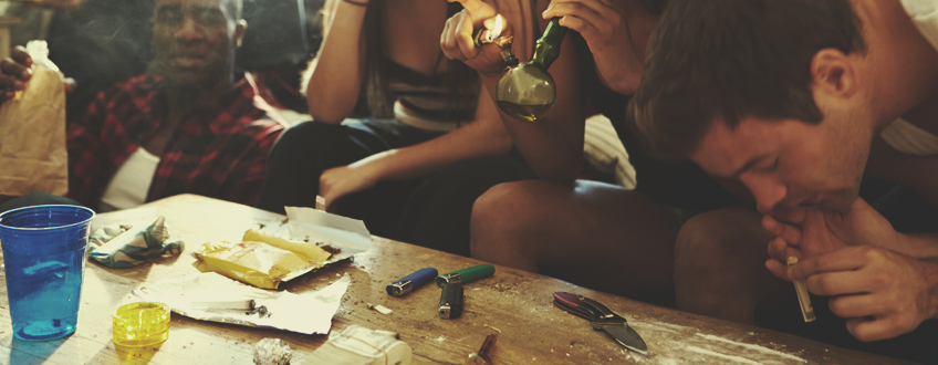 Hoe Werkt Cannabis bij Inname van Andere Recreatieve Drugs? Hoe Werkt Cannabis bij Inname van Andere Recreatieve Drugs?