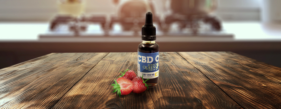 Aardbeienrecept CBD Olie Royal Queen Seeds Aardbeienrecept CBD Olie Royal Queen Seeds