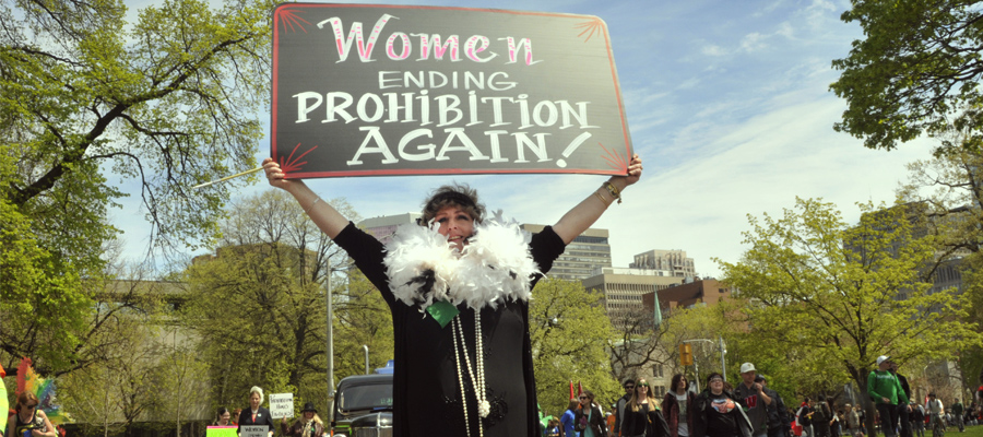 vrouwen feminisme cannabis toonaangevende revolutie legalisatie