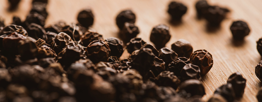 Zwarte peper overwint cannabis hoog