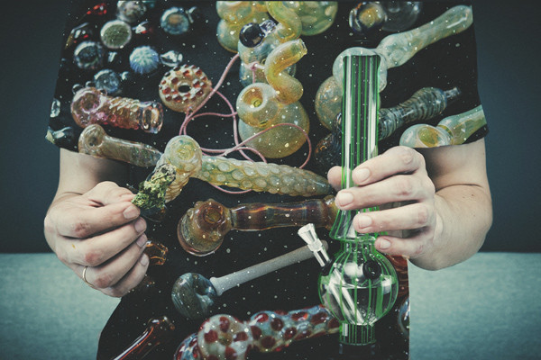 Bongs van glas, siliconen, keramiek en acryl: Wat zijn de verschillen?
