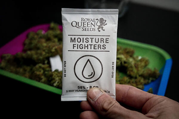 Vochtregelaars Vochtregelaars